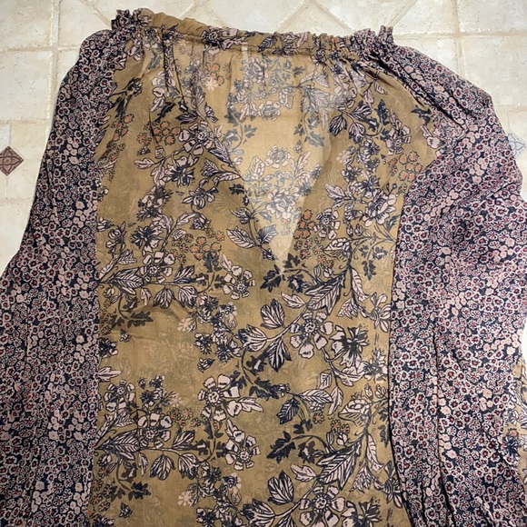 Free People Green Hendrix Green Floral Peasant Shirt, size small - Picture 3 of 5